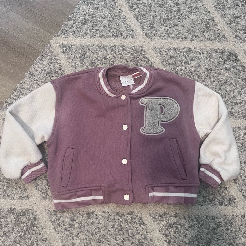 Zara Pink and White Knit Sweater